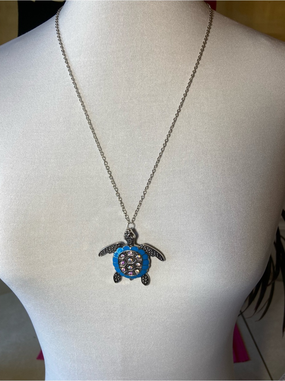 Vintage Blue Turtle Pendant Necklace with Sparkling Accents
